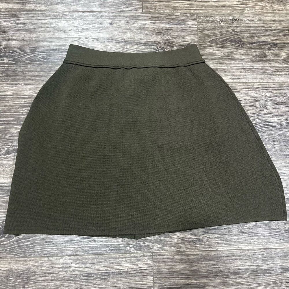 Few Moda Green Knit Skirt with pockets - Picture 3 of 4